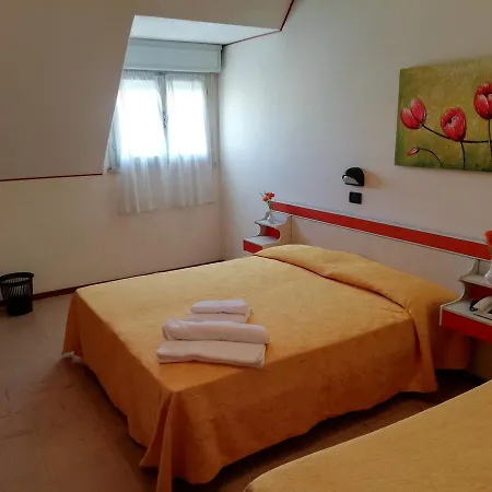 Devon & Breakfast 3* Cesenatico
