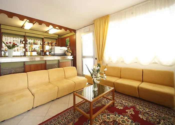 Devon Rooms&breakfast Cesenatico