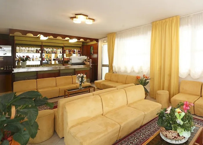 Devon Rooms&breakfast Cesenatico