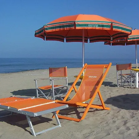 Devon & Breakfast 3*