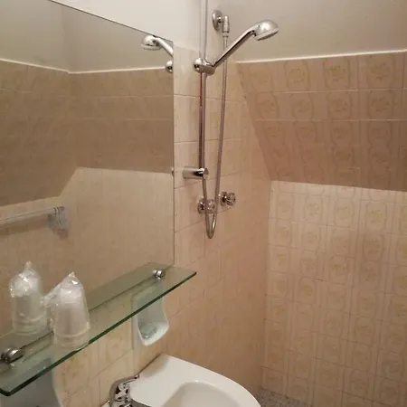 Devon & Breakfast Ξενοδοχείο Cesenatico