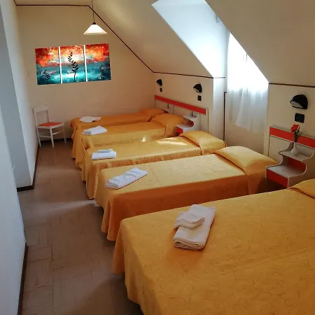 מלון Devon & Breakfast