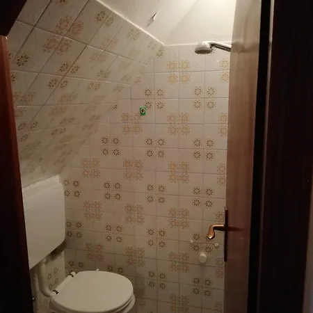 Hotel Devon & Breakfast 3*