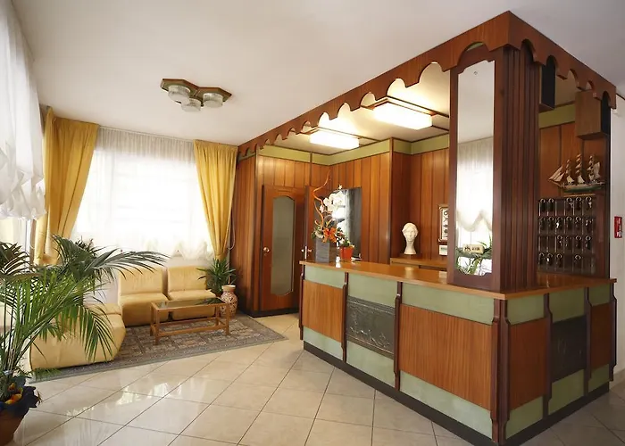 Hotel Devon & Breakfast 3*